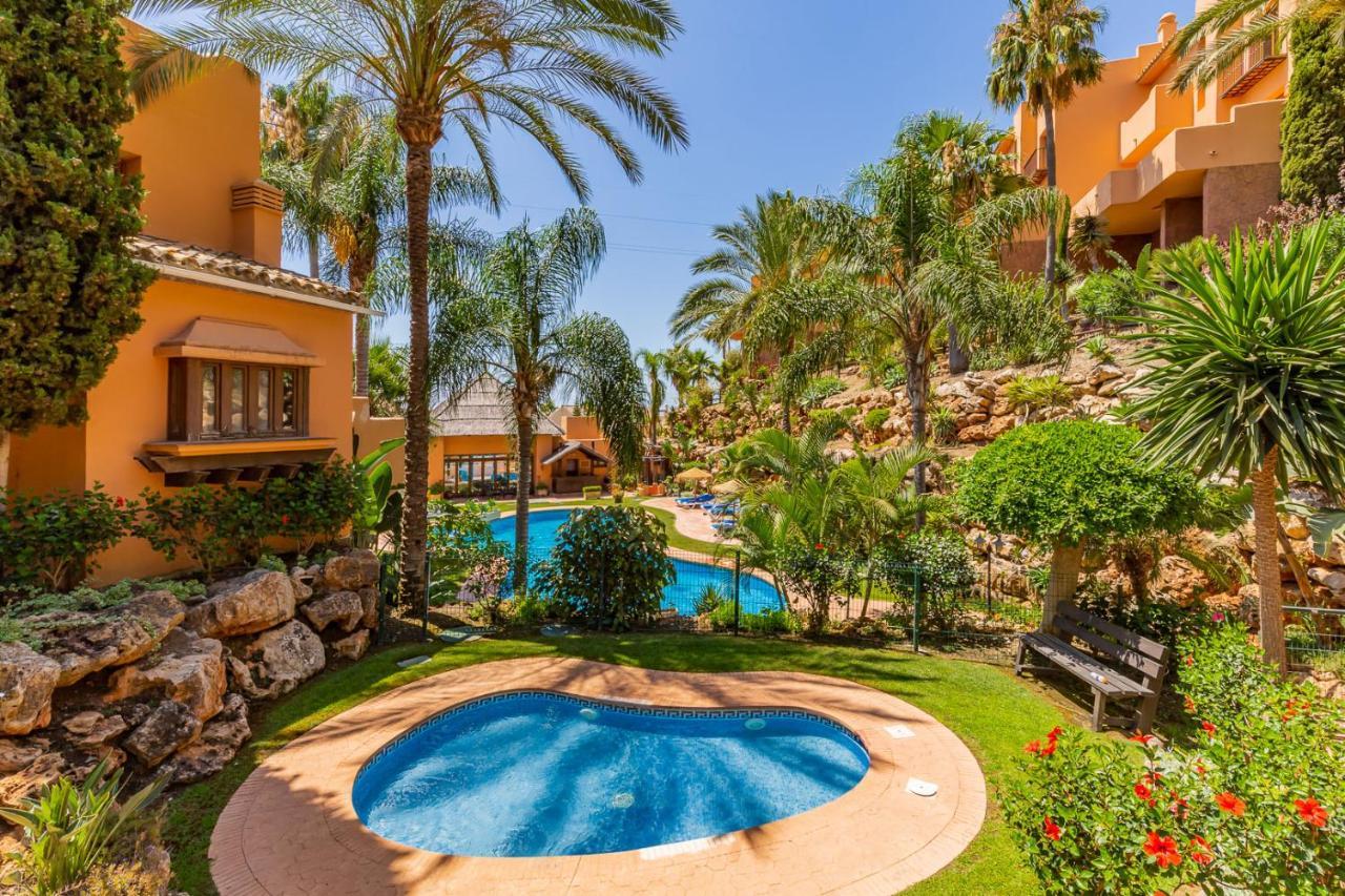 Garden Suite Beach & Relax Sitio de Calahonda Buitenkant foto
